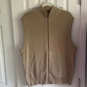Banana republic zipped sweater vest. Size L